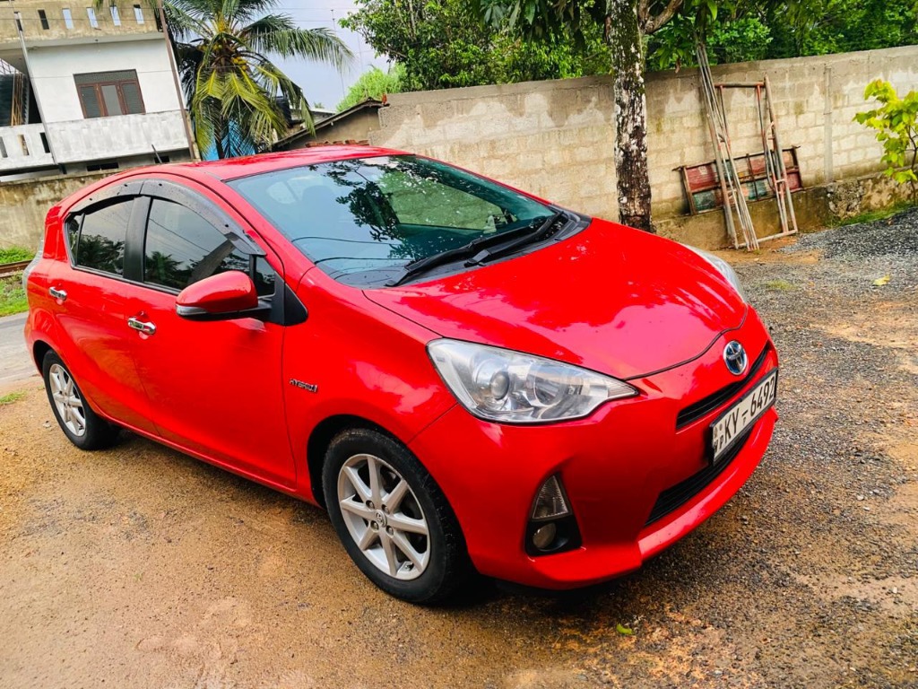 Toyota Aqua Hybrid